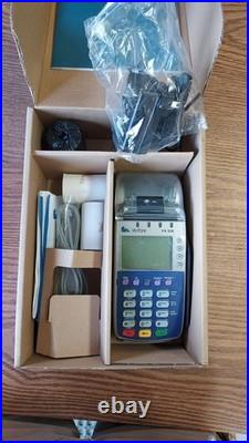 Verifone VX520 CTLS Credit Card Terminal Machine M252-653-A3-NAA-3 NOS